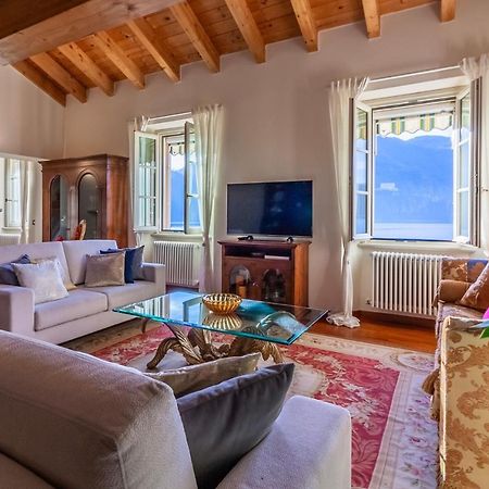 Апартаменты Aglaia Luxury Lake View By Wonderful Italy Аббадия Лариана Экстерьер фото